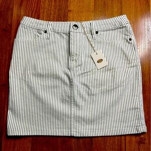 Fossil white pinstriped miniskirt, mislabel, new with tags, size small